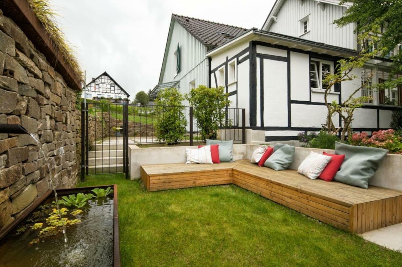 Ferienhaus Im Fachwerkhof 'Haus In Bewegung' Seelscheid Kültér fotó